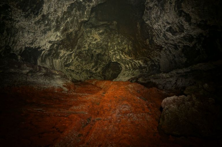 Caverne Gendarme tunnels de lave ile de la réunion rando-volcan (3)