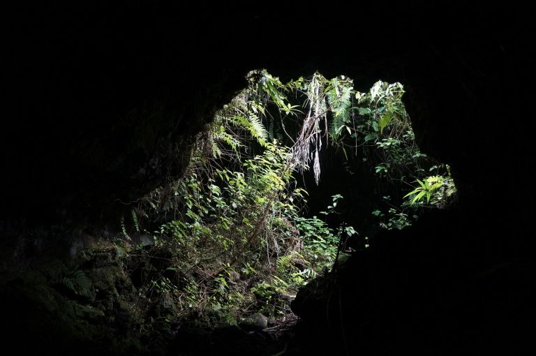 Citron Galet tunnel de lave ile de la reunion 974 spéléo rando-volcan (3)